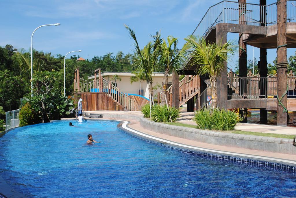 Bess Resort & Waterpark Hotel And Convention Маланг Екстер'єр фото
